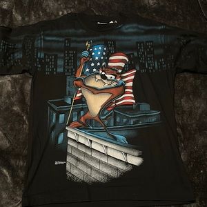 Vintage “Looney Tunes” TAZ Graphic Tee 1996